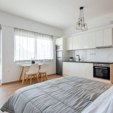 Boutique Studios Near Airport 帕利尼 外观 照片