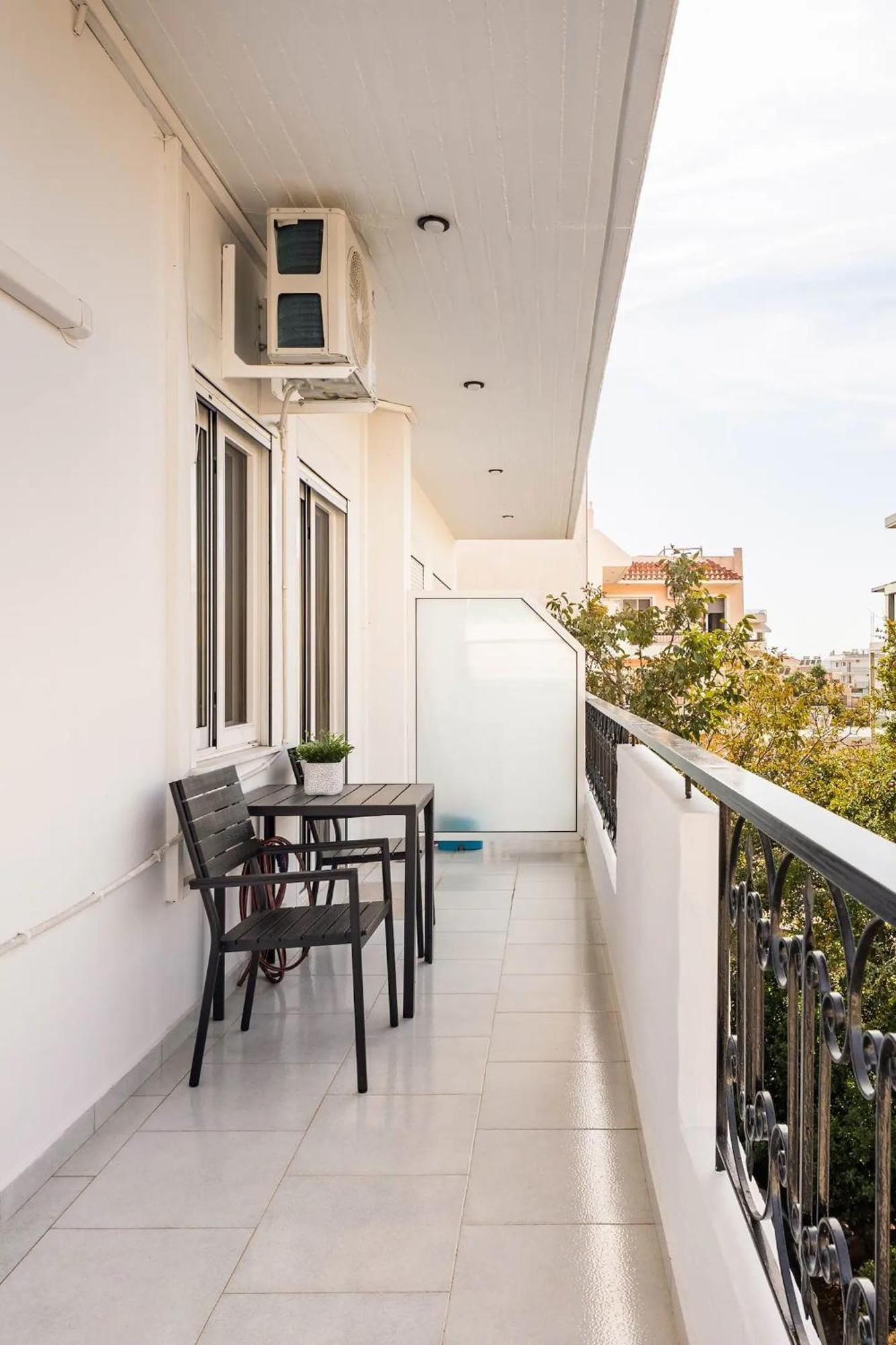 Boutique Studios Near Airport 帕利尼 外观 照片