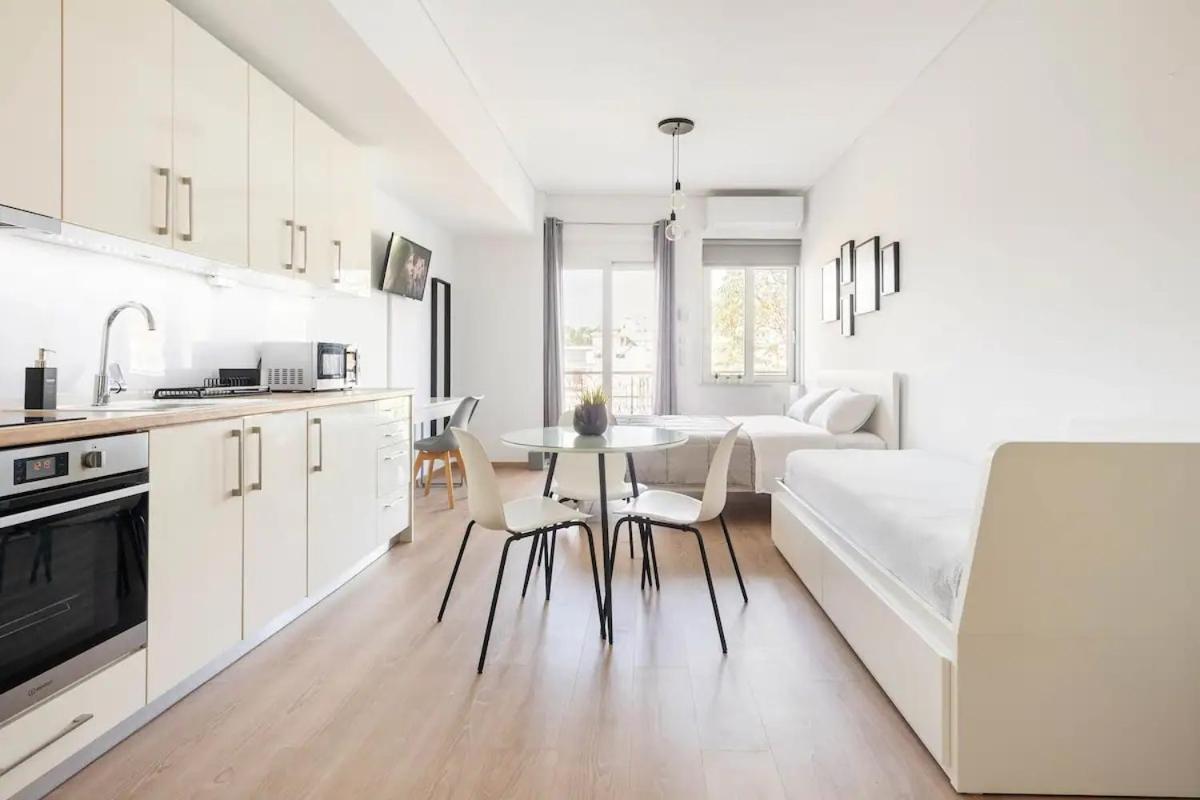 Boutique Studios Near Airport 帕利尼 外观 照片
