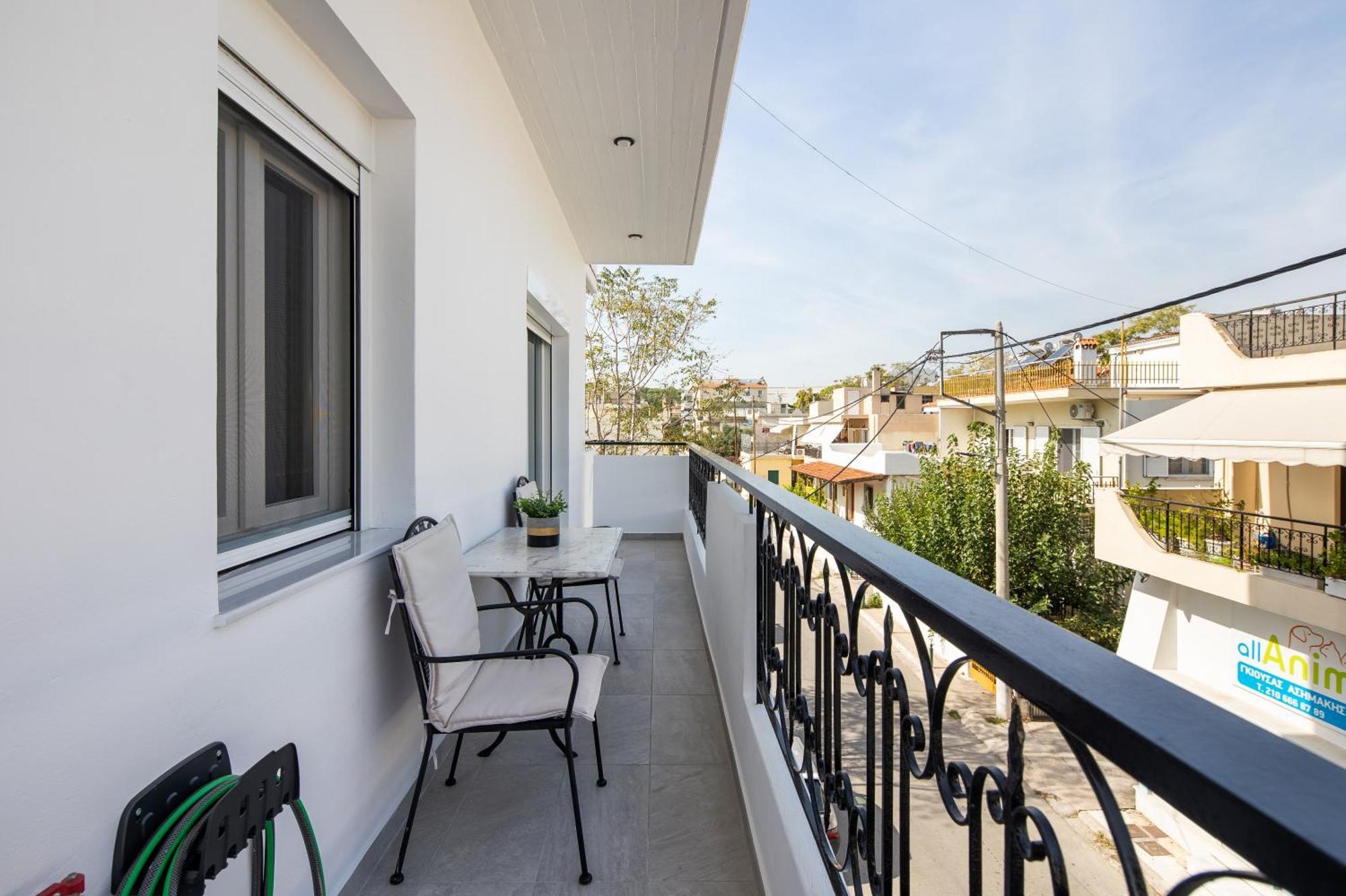 Boutique Studios Near Airport 帕利尼 外观 照片