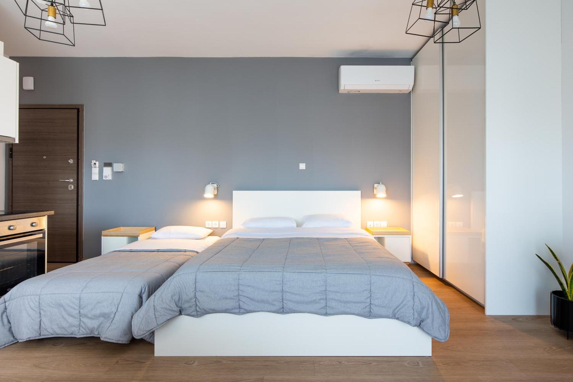 Boutique Studios Near Airport 帕利尼 外观 照片