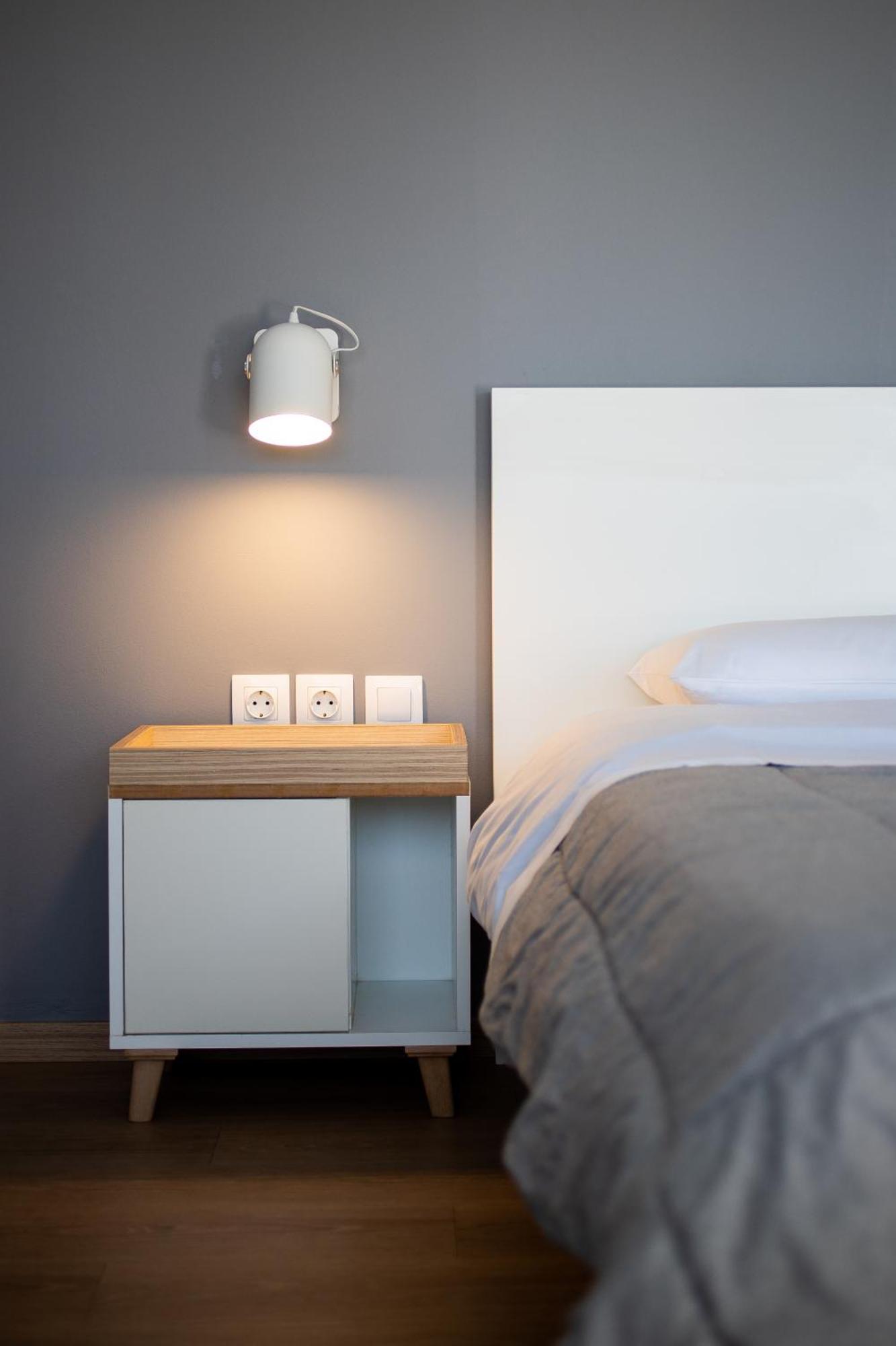 Boutique Studios Near Airport 帕利尼 外观 照片