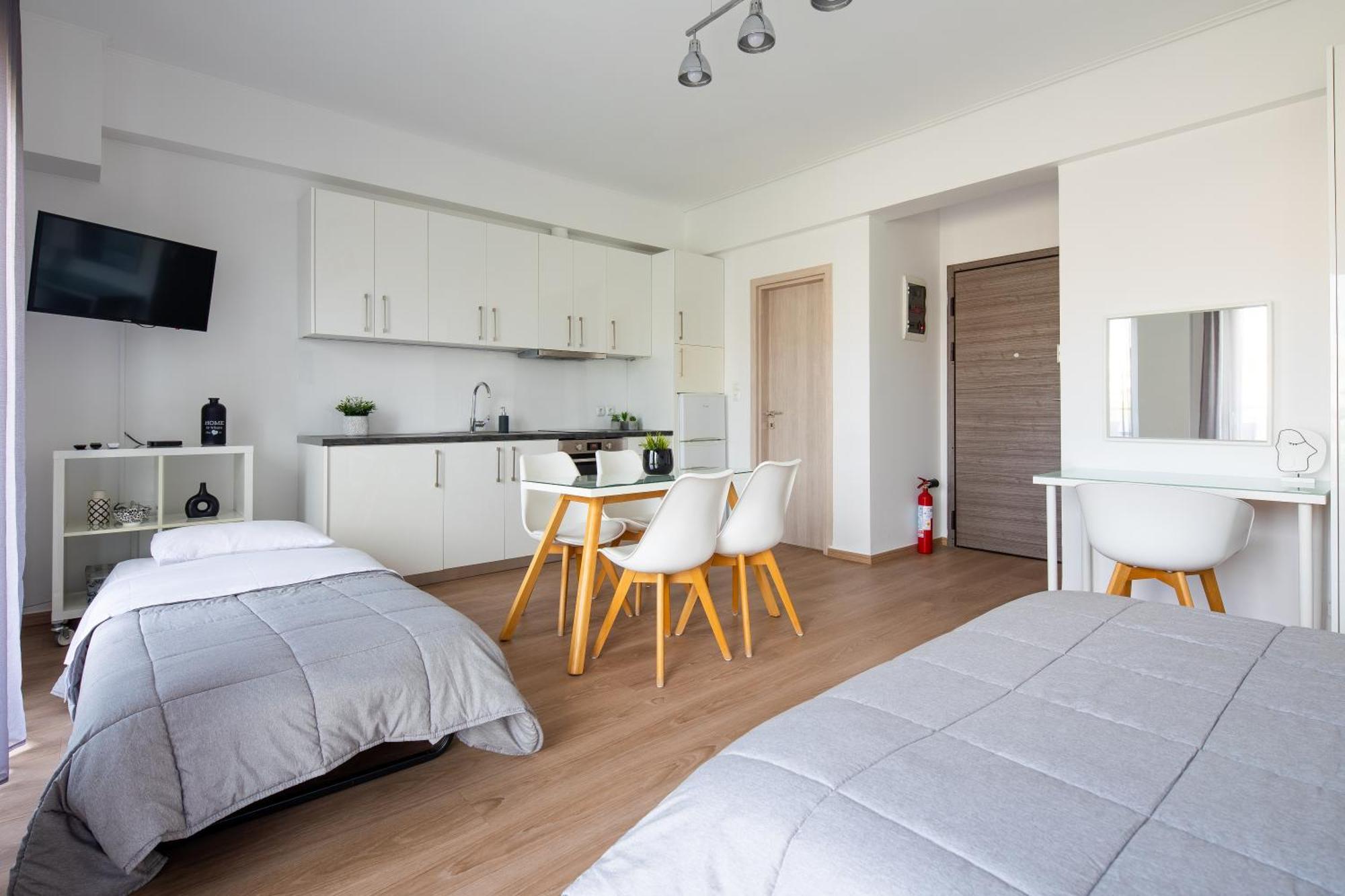 Boutique Studios Near Airport 帕利尼 外观 照片
