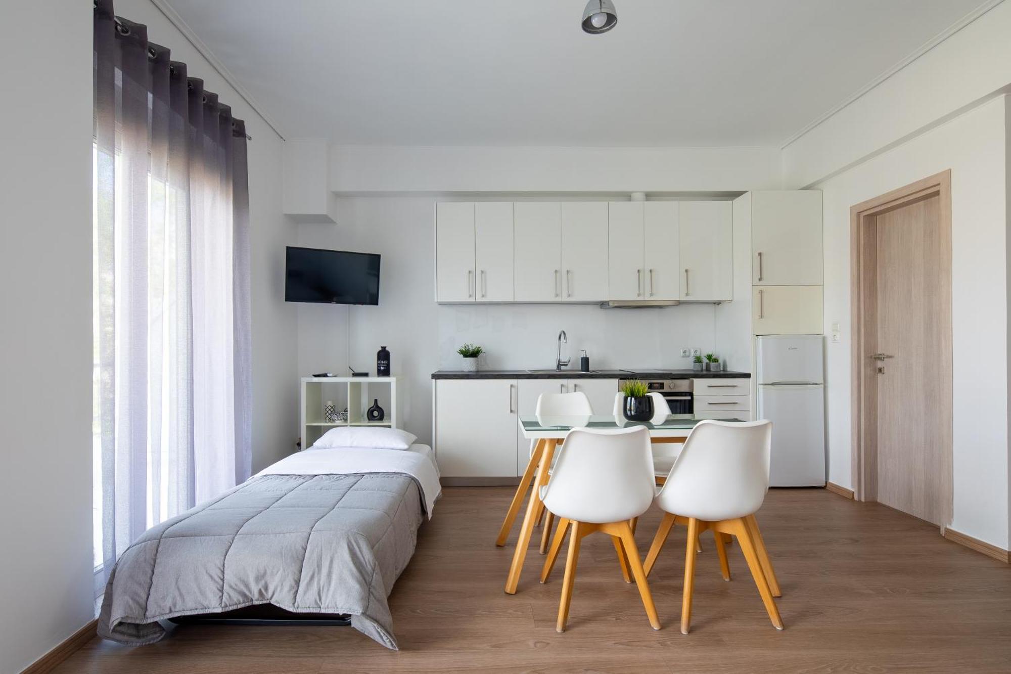Boutique Studios Near Airport 帕利尼 外观 照片